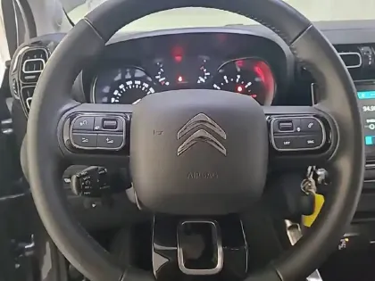 Photo 9 Citroën C3 Aircross Gén. I Ph2 Shine 5