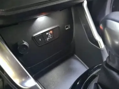 Photo 14 Citroën C3 Aircross Gén. I Ph2 Shine 5