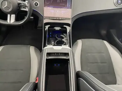 Photo 28 Mercedes Classe E EQE 350+