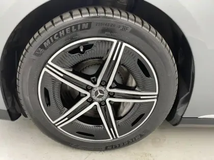 Photo 50 Mercedes Classe E EQE 350+