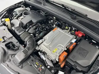 Photo 83 Renault Clio  E-Tech full hybrid 145 ch GSR2