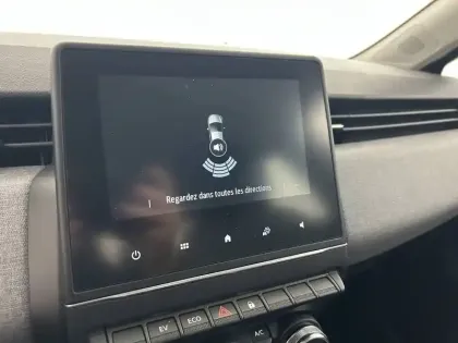 Photo 22 Renault Clio Gén. V (BJA) Ph2 Evolution 5