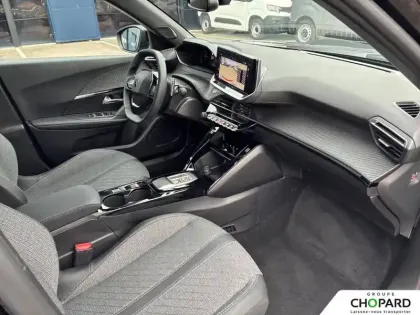 Photo 12 Peugeot 2008  Hybrid 145 e-DCS6