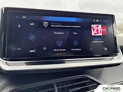 Photo 13 Peugeot 2008  Hybrid 145 e-DCS6