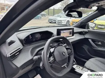 Photo 11 Peugeot 2008  Hybrid 145 e-DCS6