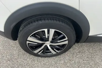 Photo 13 Peugeot 3008 Gén. II Ph1 GT Line 5