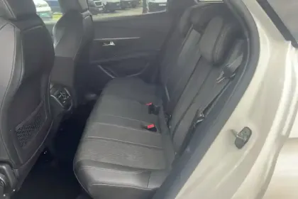 Photo 9 Peugeot 3008 Gén. II Ph1 GT Line 5