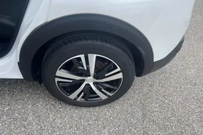 Photo 10 Peugeot 3008 Gén. II Ph1 GT Line 5