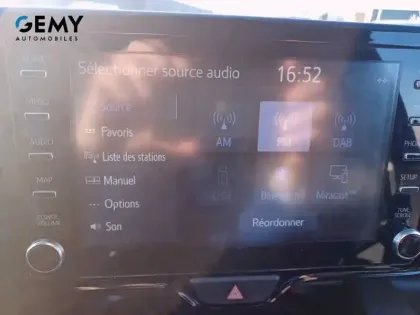 Photo 37 Toyota Yaris  Hybride 116h