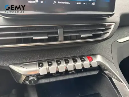 Photo 18 Peugeot 3008  BlueHDi 130ch S&S EAT8