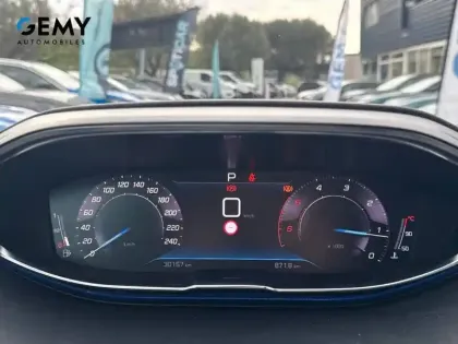 Photo 16 Peugeot 3008  BlueHDi 130ch S&S EAT8