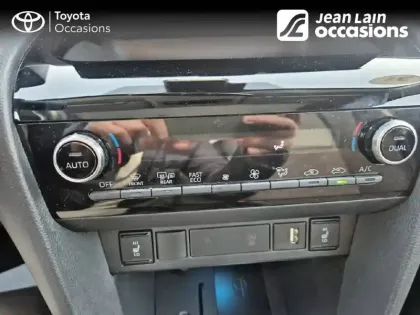 Photo 13 Toyota Yaris  Cross Hybride 116h 2WD