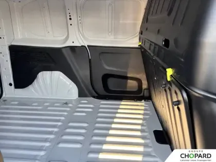 Photo 40 Peugeot Partner  FGN DIESEL 130 CH M AUT