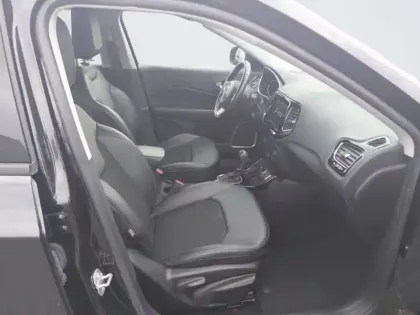 Photo 14 Jeep Compass  1.3 GSE T4 150 ch BVR6