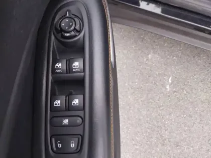 Photo 43 Jeep Compass Gén. II Ph1 Limited 5