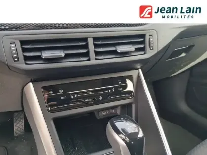 Photo 13 Volkswagen Taigo  1.0 TSI 116 DSG7