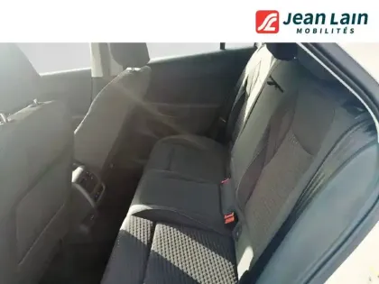 Photo 16 Volkswagen T-roc  1.5 eTSI EVO2 Hybrid 116 ch DSG7