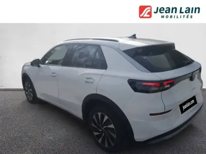 Photo 6 Volkswagen T-roc  1.5 eTSI EVO2 Hybrid 116 ch DSG7