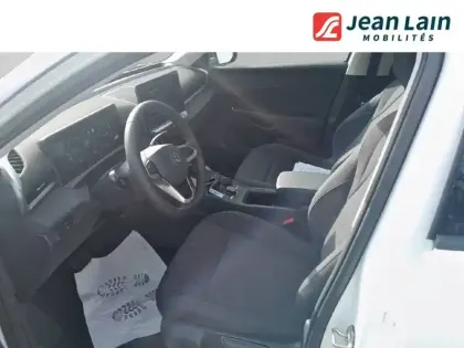 Photo 10 Volkswagen T-roc  1.5 eTSI EVO2 Hybrid 116 ch DSG7