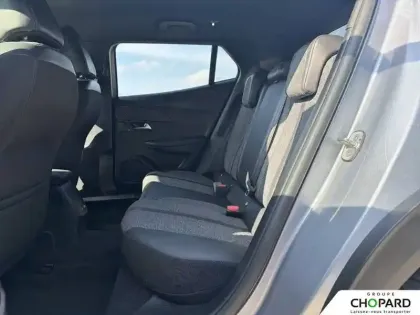 Photo 17 Peugeot 2008  BlueHDi 130 S&S EAT8