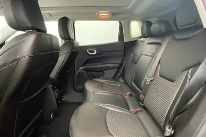 Photo 13 Jeep Compass  1.5 Turbo T4 130 ch e-Hybrid BVR7