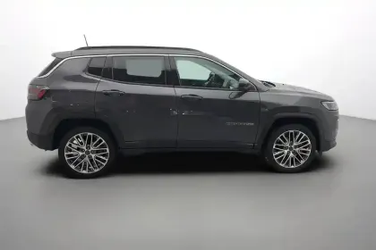 Photo 6 Jeep Compass  1.5 Turbo T4 130 ch e-Hybrid BVR7