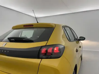 Photo 58 Peugeot 208 Gén. II Ph1 NG Like 5