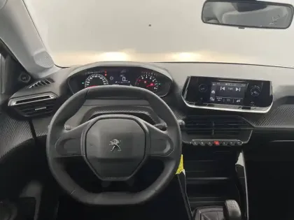 Photo 21 Peugeot 208 Gén. II Ph1 NG Like 5