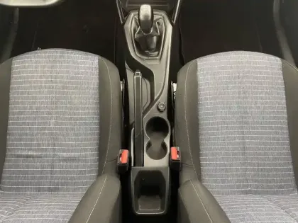 Photo 55 Peugeot 208 Gén. II Ph1 NG Like 5