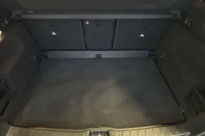 Photo 8 Mercedes GLA  200 d 8G-DCT