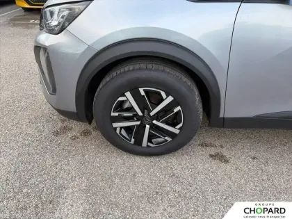 Photo 45 Peugeot 2008  Hybrid 145 e-DCS6