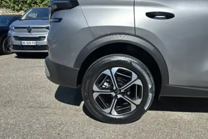 Photo 12 Citroën C3 Aircross  Hybride 145 e-DCS6