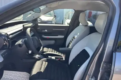 Photo 9 Citroën C3 Aircross  Hybride 145 e-DCS6