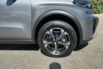 Photo 13 Citroën C3 Aircross  Hybride 145 e-DCS6