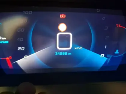 Photo 34 Peugeot 2008 Gén. II Ph1 NG Allure Pack 5