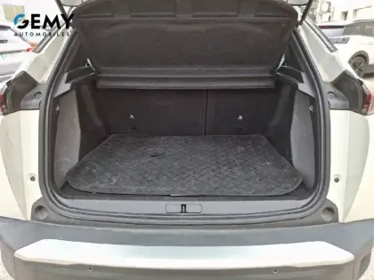 Photo 21 Peugeot 2008  Electrique 136 ch