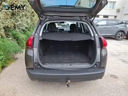 Photo 37 Peugeot 2008  PureTech 82ch S&S BVM5