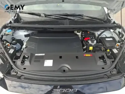 Photo 11 Peugeot 3008  Electrique 210 ch 73 kWh