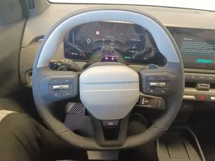 Photo 133 Kia Ev3  81.4 kWh 204 ch
