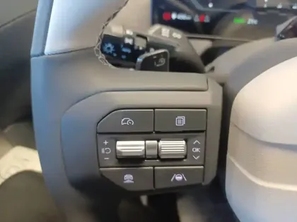 Photo 131 Kia Ev3  81.4 kWh 204 ch