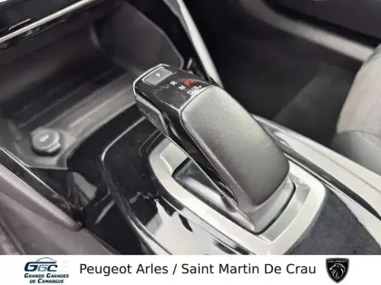 Photo 13 Peugeot 2008  Electrique 136 ch