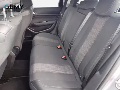 Photo 25 Peugeot 308 Gén. II Ph2 Allure 5