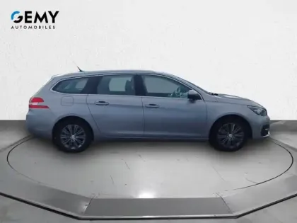 Photo 35 Peugeot 308  SW PureTech 130ch S&S EAT8