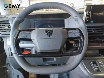 Photo 11 Peugeot Expert  CA FIXE M DIESEL 180 CH AUTOMATIQUE