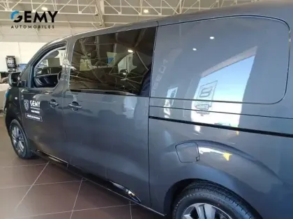 Photo 6 Peugeot Expert  CA FIXE M DIESEL 180 CH AUTOMATIQUE