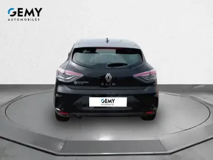 Photo 31 Renault Clio Gén. V (BJA) Ph2 Evolution 5