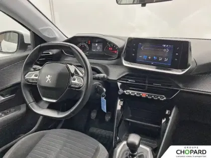 Photo 28 Peugeot 208  PureTech 100 S&S BVM6