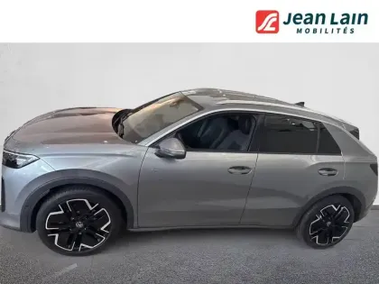 Photo 7 Volkswagen T-roc  1.5 eTSI EVO2 Hybrid 150 ch DSG7