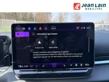 Photo 15 Volkswagen T-roc  1.5 eTSI EVO2 Hybrid 150 ch DSG7