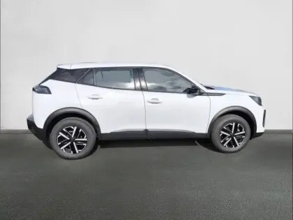 Photo 43 Peugeot 2008  Hybrid 110 e-DCS6